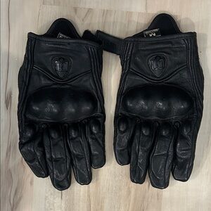 Black Icon Leather Motorcycle Gloves